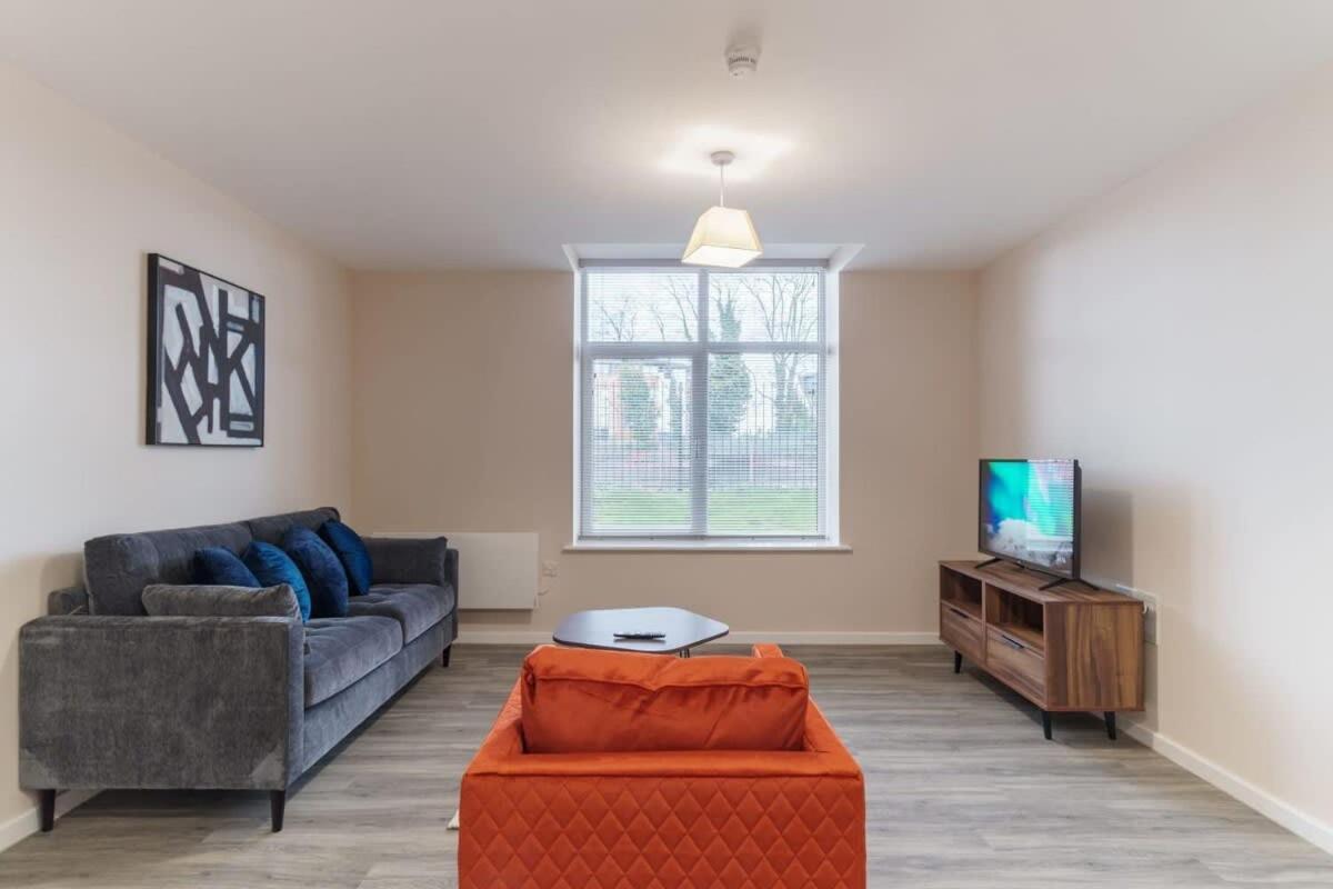 Bright 2 Bed Apartment Manchester - Sleeps 4 Exterior foto