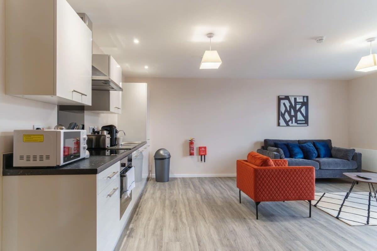 Bright 2 Bed Apartment Manchester - Sleeps 4 Exterior foto